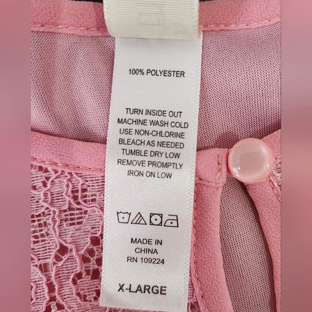Chic Pink Lace Detail Blouse - Picture 10 of 10